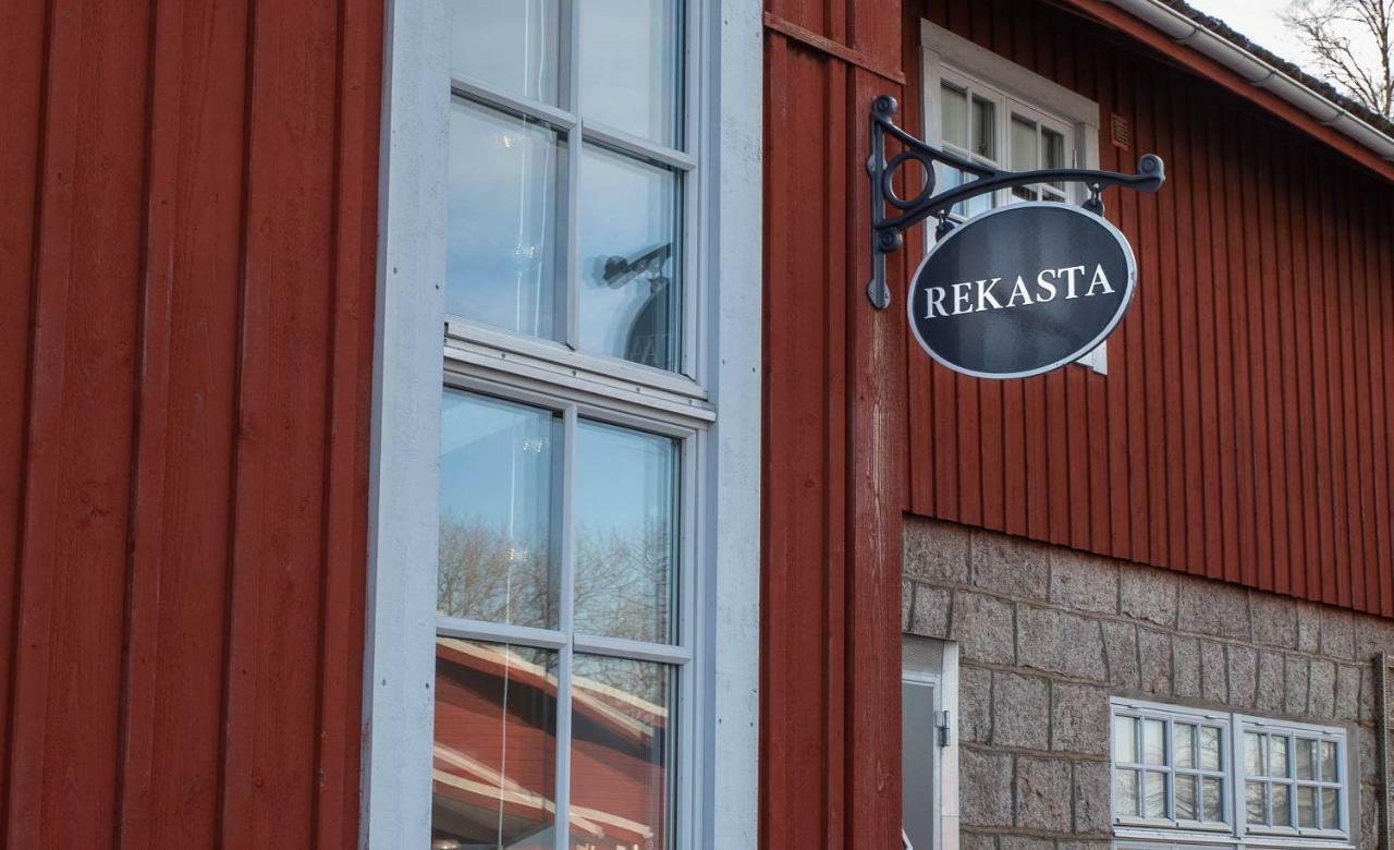 Rekasta Bed & Breakfast Enköping Exteriör bild